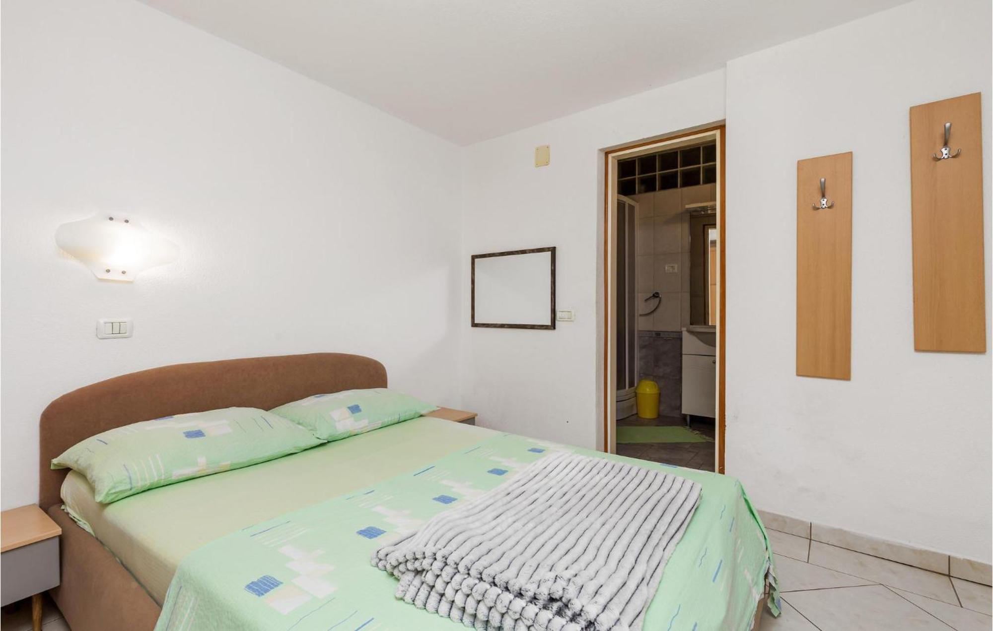Beach Front Apartment In Punta Kriza With Kitchen Exteriör bild